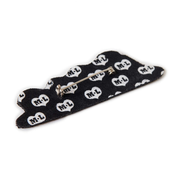 Broche RESISTE – Image 3