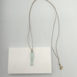 Collier poisson en calcédoine Salmon Sophie Deschamps