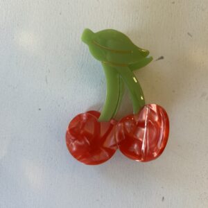 Pince à cheveux cerise