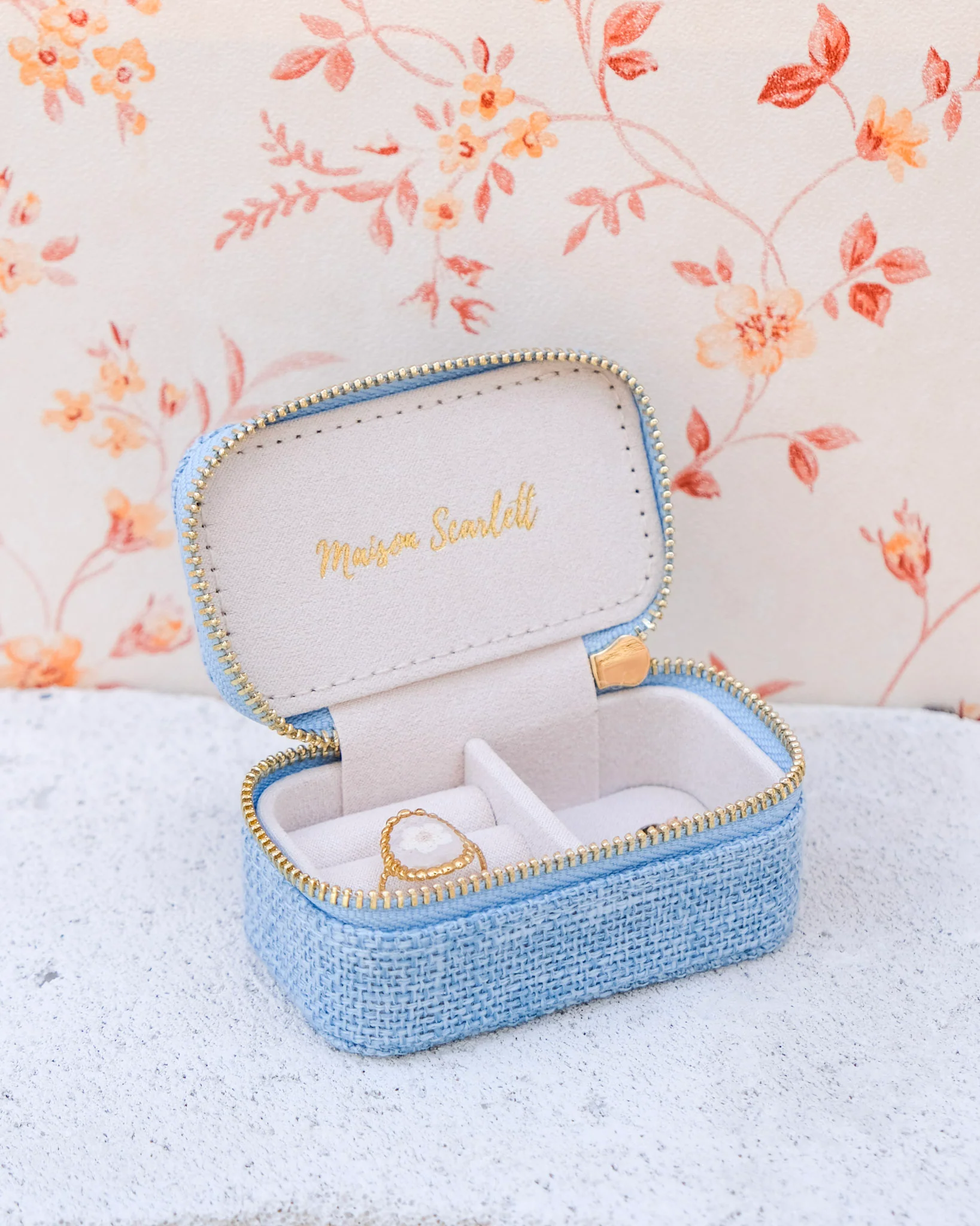 Mini boîte à bijoux de voyage Marie Velours lin bleu ciel MAISON SCARLETT