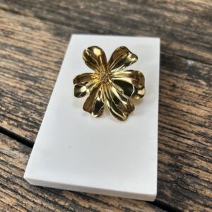 Pin's Bohm Paris - Fleur doré
