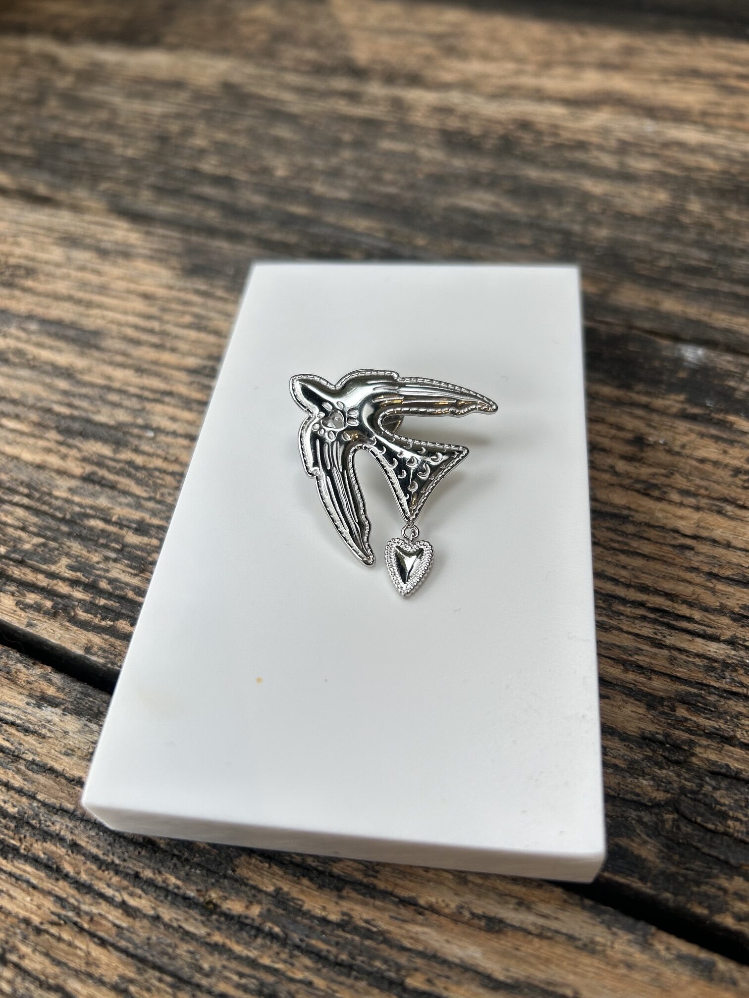 Pin's Bohm Paris - Colombe argent